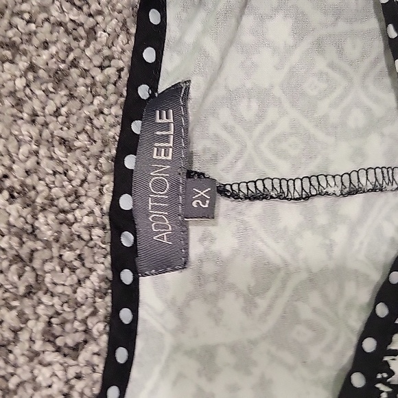 Black and white dress - Picture 3 of 4